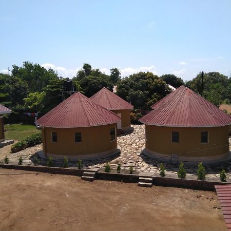 Kalalo Cottage Inn Pakwach Esterno foto