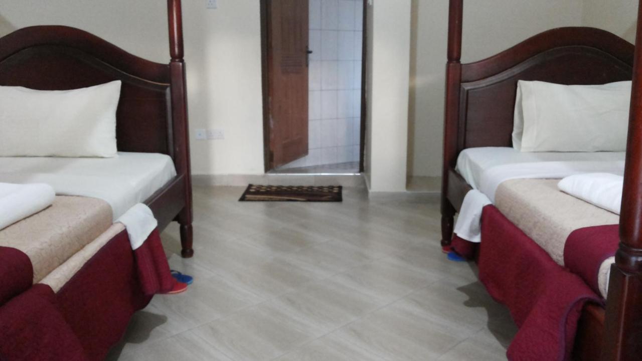 Kalalo Cottage Inn Pakwach Esterno foto